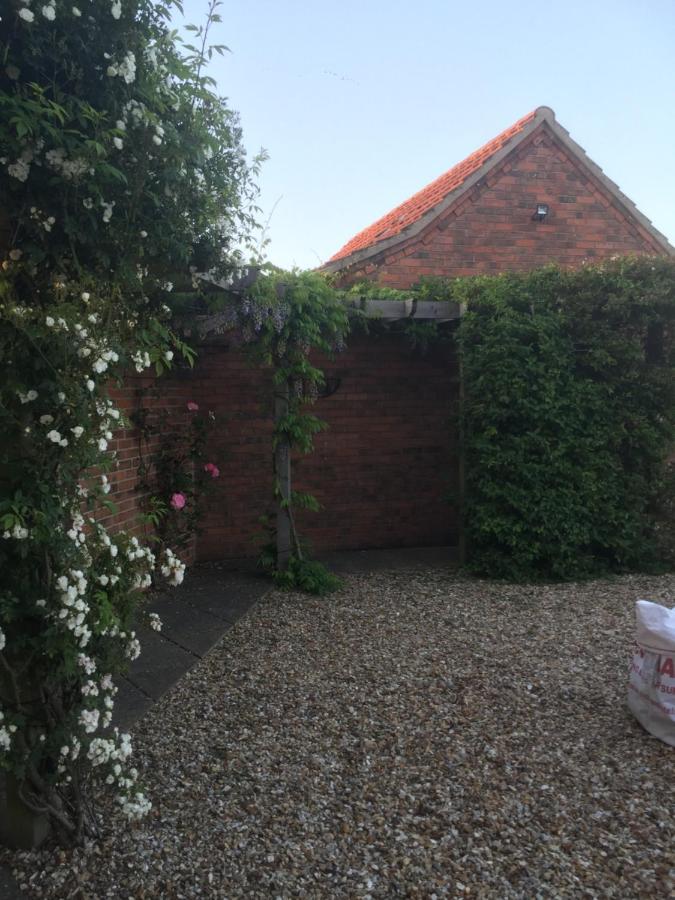 Bed and Breakfast Foxes Den At Foxesway Kirkby on Bain Екстер'єр фото